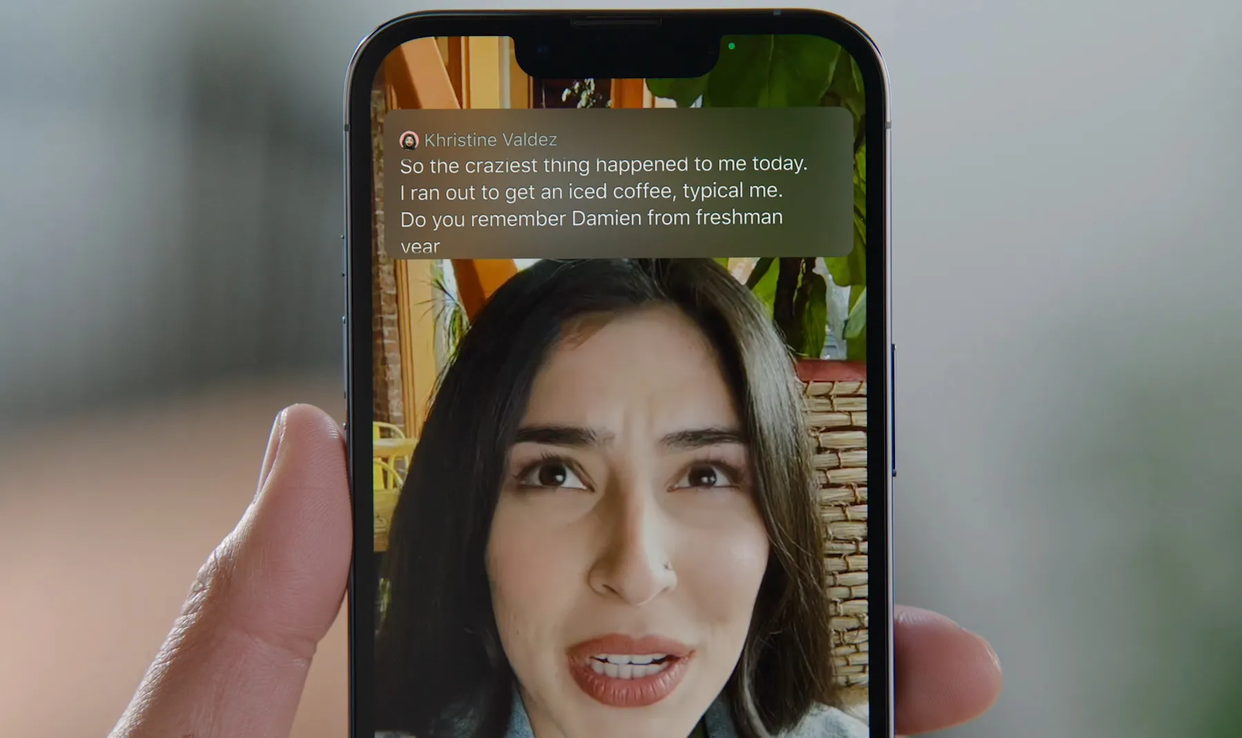 FaceTime supports live captioning.